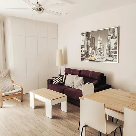 Apartment La Roca *